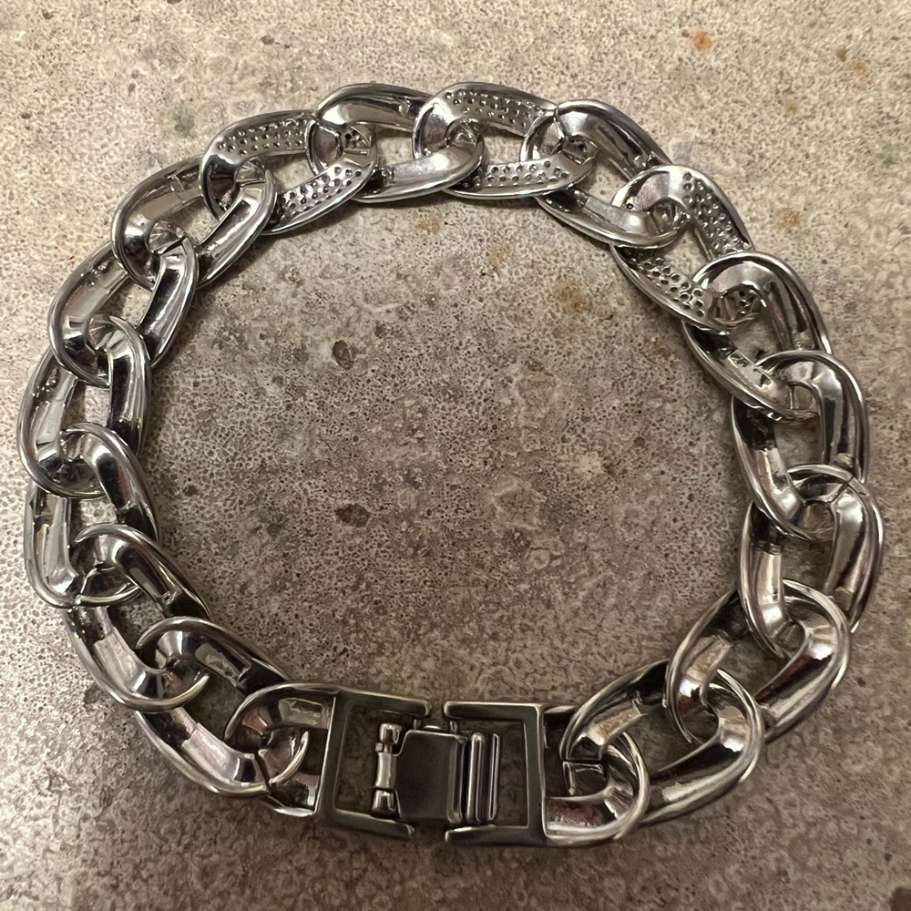 Gemelli Dollie Silver Bracelet - Picture 3 of 5